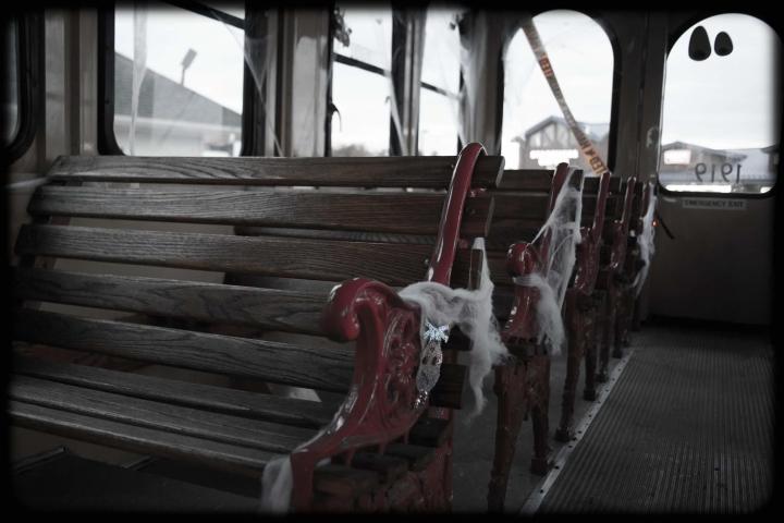 Wisconsin Dells Trolley decorated for Halloween